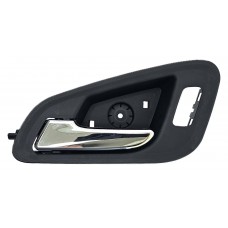 MANIJA INTERIOR ABRIR CHEVROLET Colorado 16-20 con Orificio para Seguro Electrico Negra/Cromo Delantera IZQUIERDO