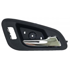 MANIJA INTERIOR ABRIR CHEVROLET Colorado 16-20 con Orificio para Seguro Electrico Negra/Cromo Delantera DERECHO