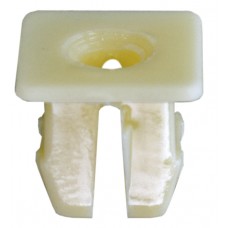 GRAPA UNIVERSAL CHEVROLET para tornillo #6-8 Bisel - carroceria alto 0.9 cm. 2 patas (20 pzas)